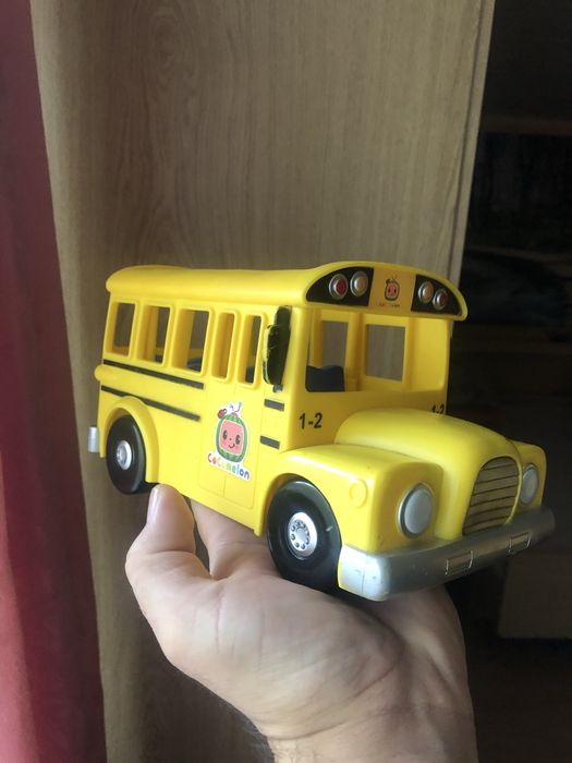 Autobuz cocomelon in stare foarte buna