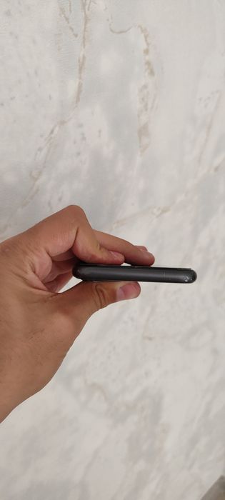 iPhone 11 Bleak 128