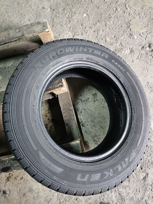 2 anvelope iarna 215 65 16C Falken 7.8mm 2022
