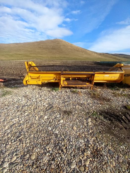 Masă agricolă porumb și floarea soarelui