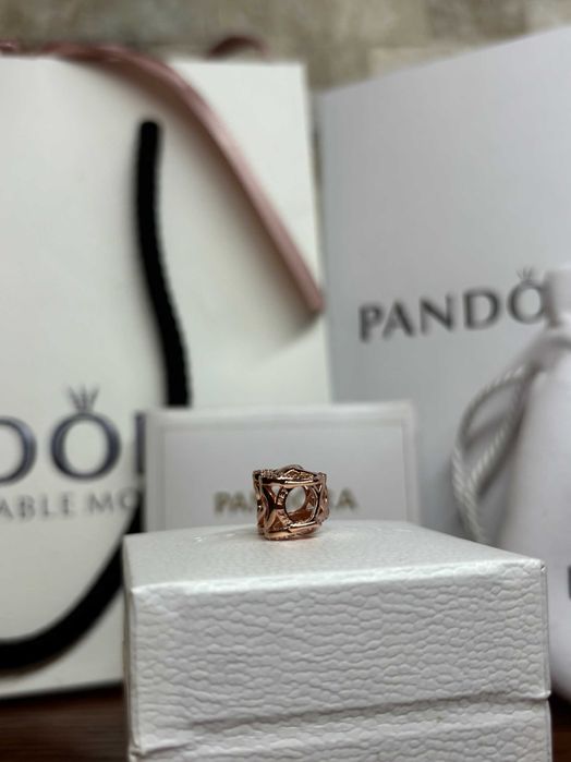 Пандора талисман Безкрайност - розово злато