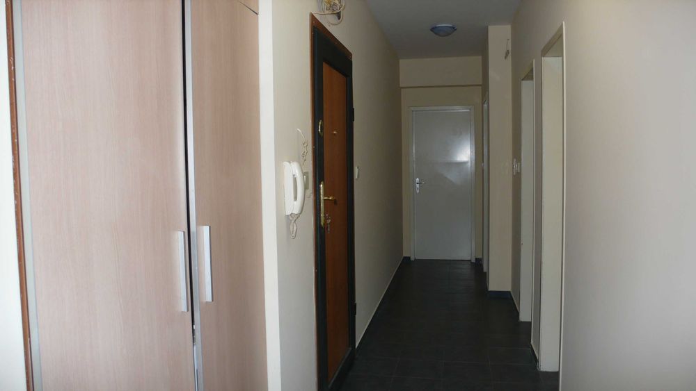 Дава се под наем Тристаен апартамент в София, Зона Б-18 - 98 кв.м за 650 € - Снимка #11