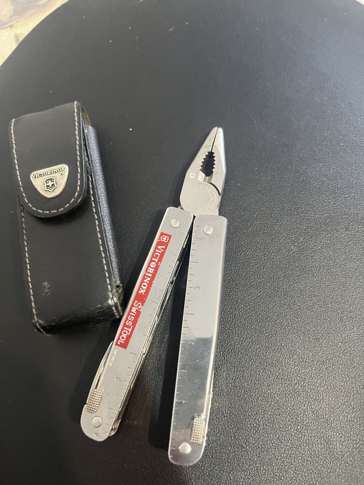 Patent multifunctional Victorinox swiss