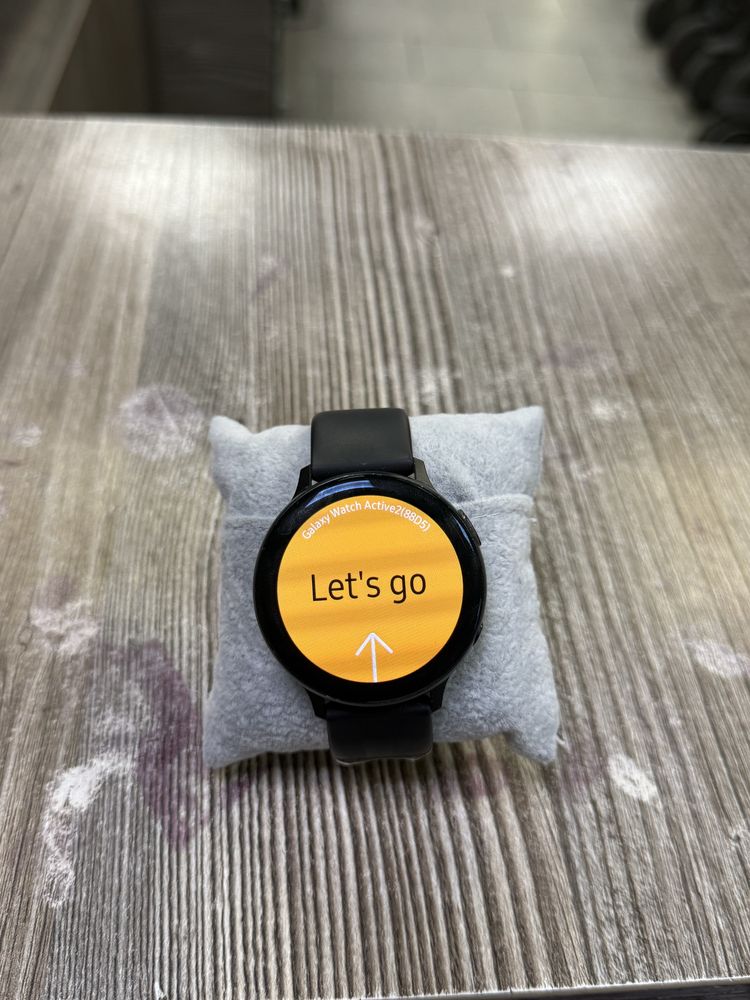Часовник Samsung Galaxy Watch Active 2