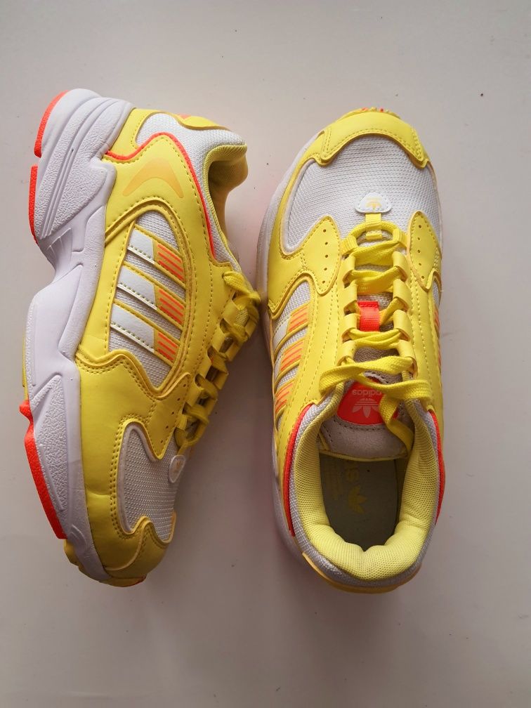 Adidas originali mărimea 40,5/25,5 cm