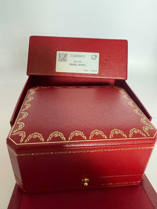 Cutie mica Cartier pentru bijuterii ! originala in stare foarte buna