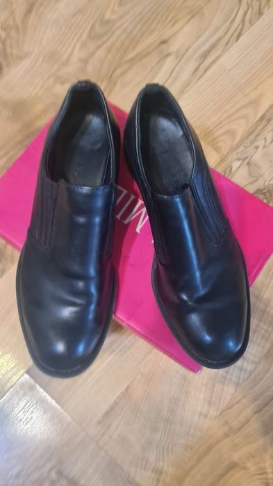 Детские классические туфли