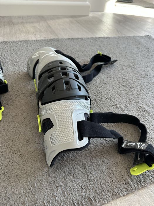 Genunchiere Alpinestars bionic-7 knee braces, Gri/Galben