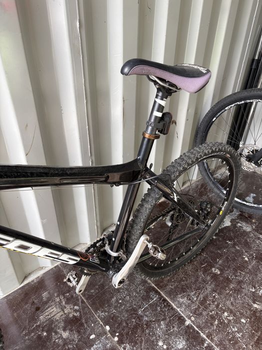 Bicicleta englezeasca carbon