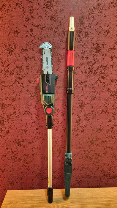 Fierastrau telescopic crengi, acumulator Bosch Universal ChainPole 18