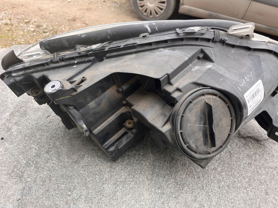 Ляв фар Mercedes Ml w166 USA
