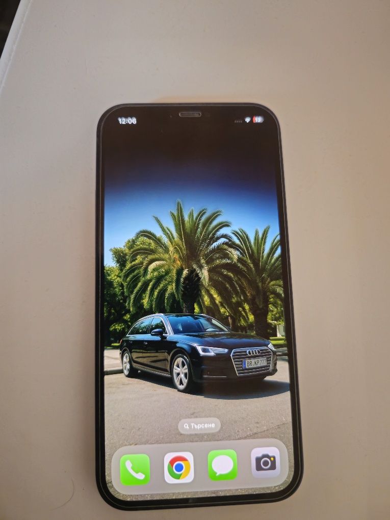 Iphone 12 128gb - неразличим от нов