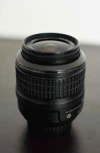 Обектив Nikon AF-S DX Nikkor 18-55mm f/3.5-5.6G VR