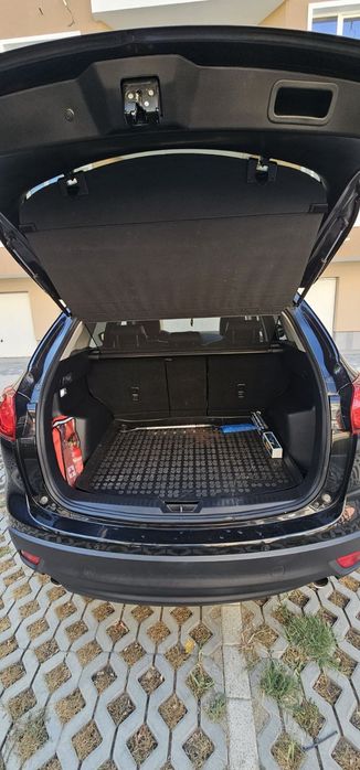 Продавам Мазда сх5 дизел 2012г