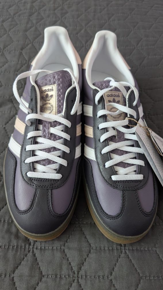 Чисто нови оригинални Adidas gazelle indoor