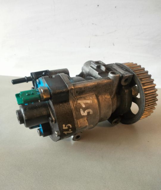 Pompa de inalta presiune 1.5 dci 8200057346-C Renault Kangoo a 2-a ge