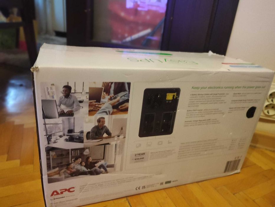 UPS APC BVX2200LI-GR, 2200VA/1200W, 4 prize Schuko. NOU!!! sigilat