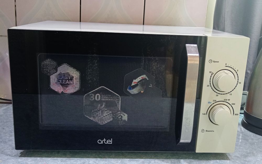 Микроволновка Артель в хорошем состоянии