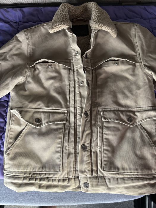 Vand Geaca imblanita Levis M