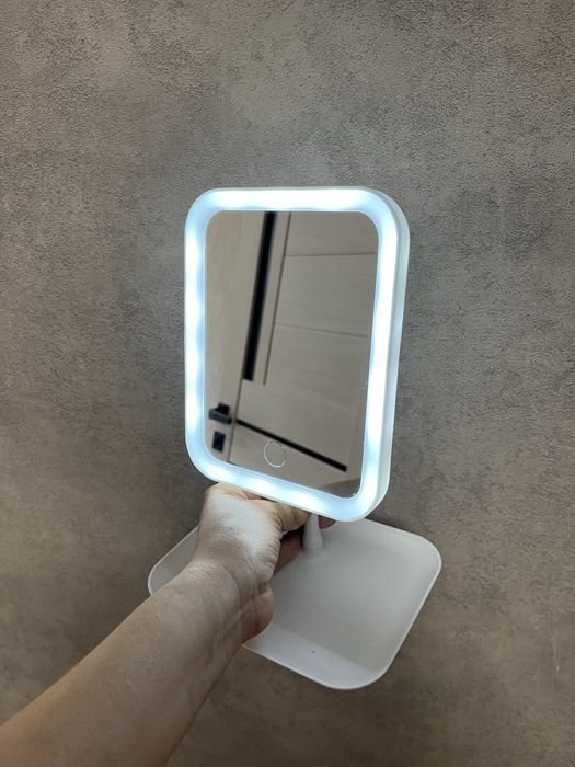 Зеркало с подсветкой сенсорное