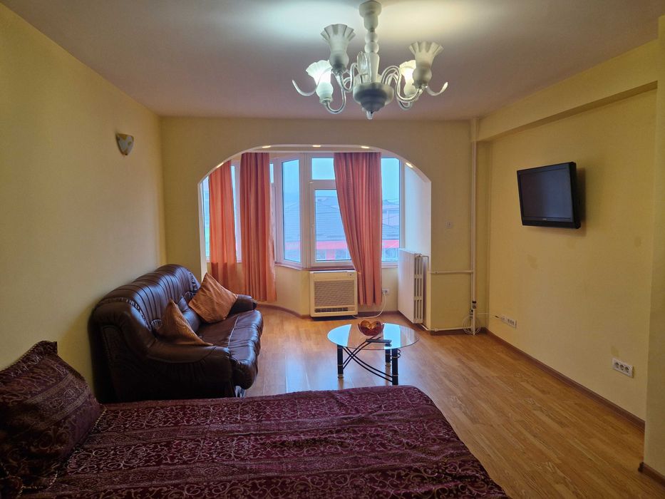 Apartament locatie centrala  - 2 camere de inchiriat