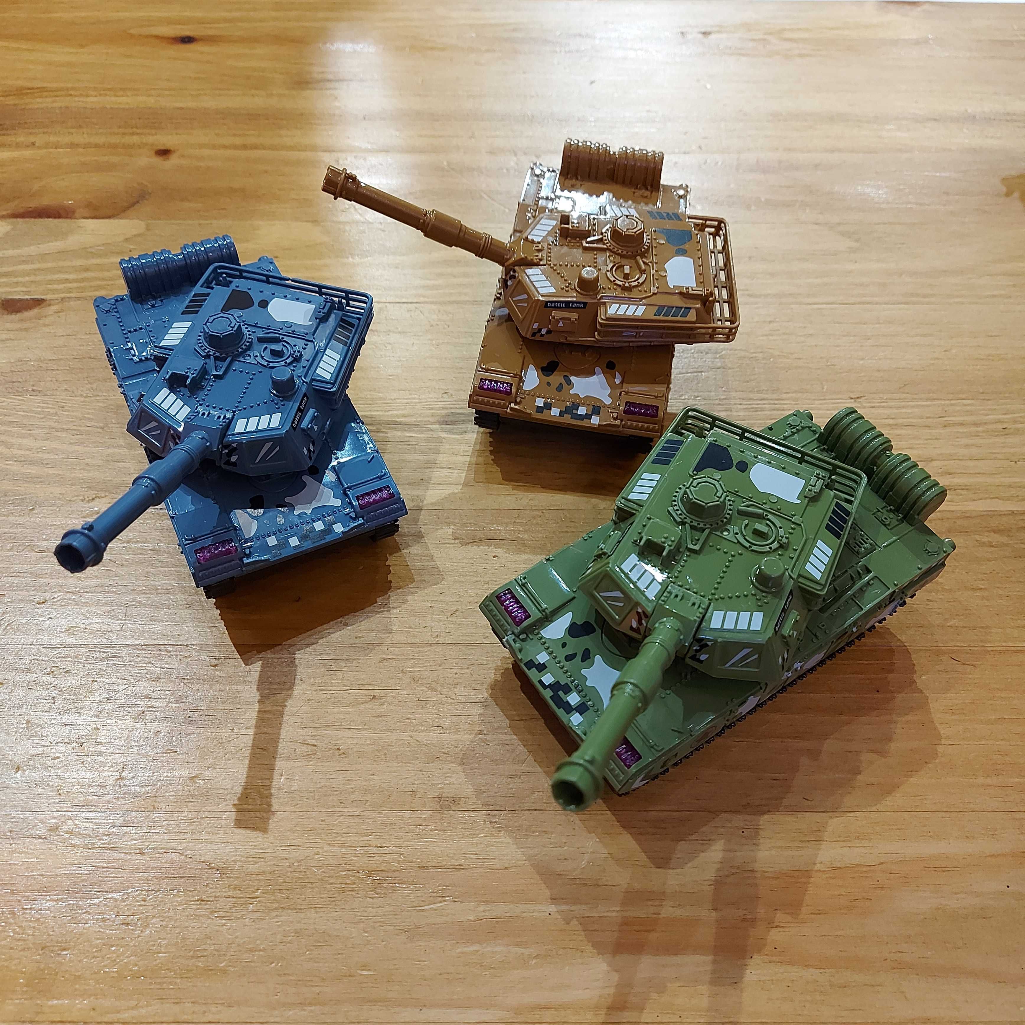 Боевой Танк "Battle Tank". Детская фрикционная игрушка на колесиках.