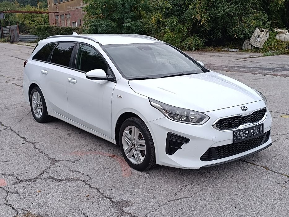 Kia Ceed 1.6 Crdi 2021 г
