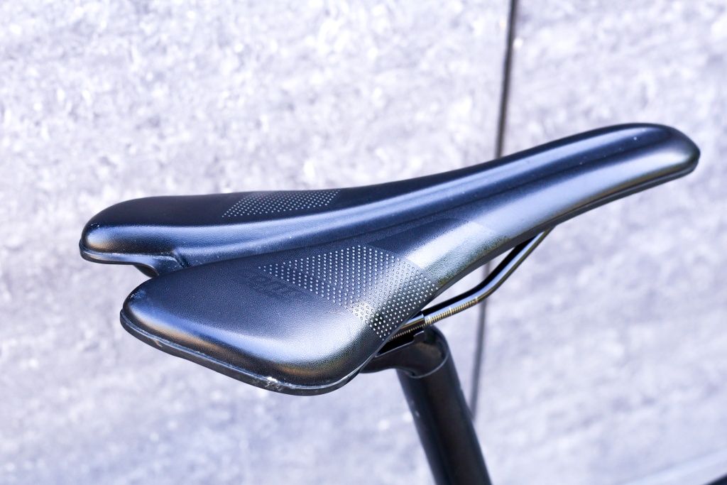 Шоссейный велосипед Giant Contend 1 2020