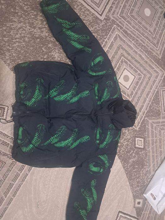 Зимняя куртка универсал можно и девушкам размер L