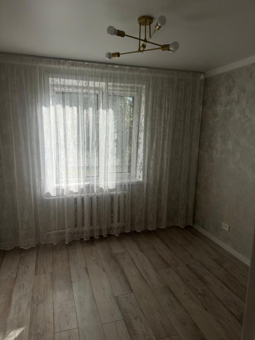 Продам 2 комн квартиру в ДСРЕ