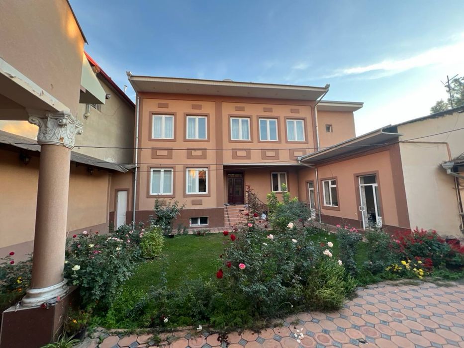 Срочно!! Участок 2,3 сот.  Ул Ракатбоши. (пос-во Болгарии) Фасад 18м