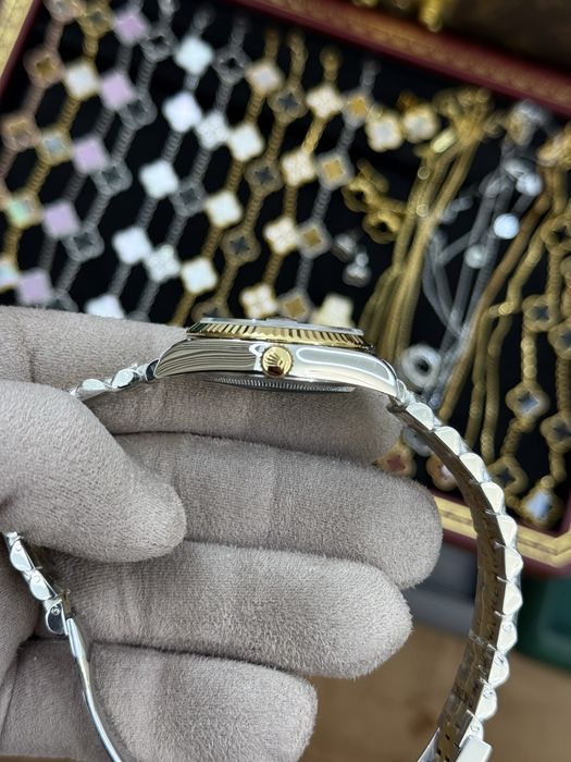 Rolex Date-Just 36mm Peral Dial