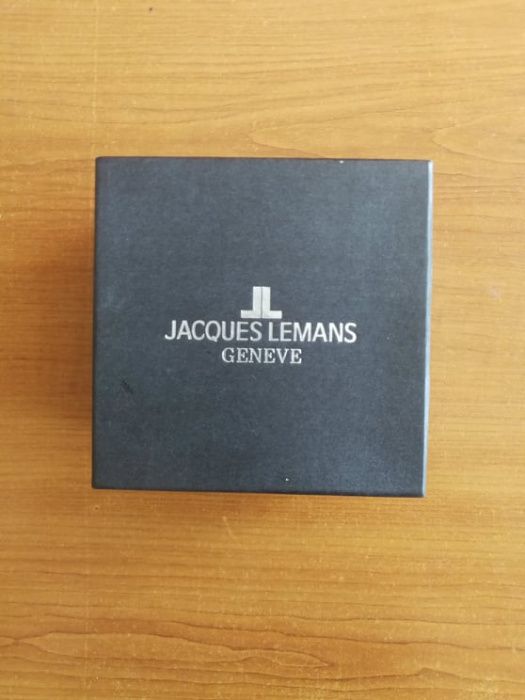 продавам часовник JACQUES LEMANS (GENEVE)