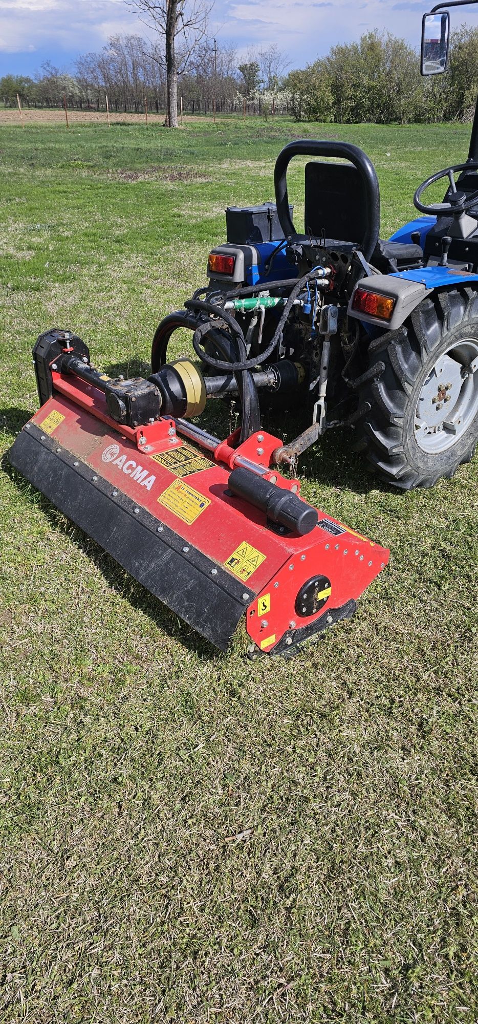 Tocatoare dezaxabila pentru tractor ,140cm ,cutite cican ,import itali