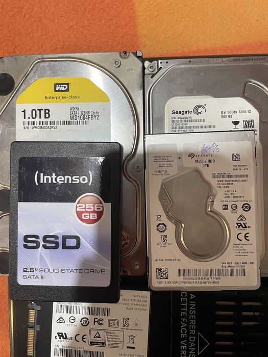 Ssd 1t hdd 1t racire rgb rami procesor