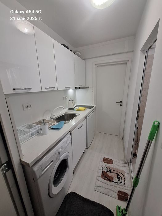 Дава се под наем Едностаен апартамент в Варна, Военна болница - 25 кв.м за 306 € - Снимка #7