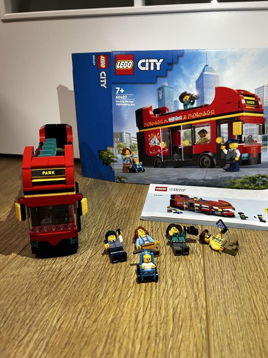 LEGO City 60407 Autobuz turistic rosu cu etaj
