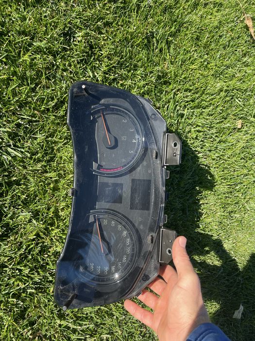 Километраж (табло) тойота авенсис т27 бензин 2009-2015