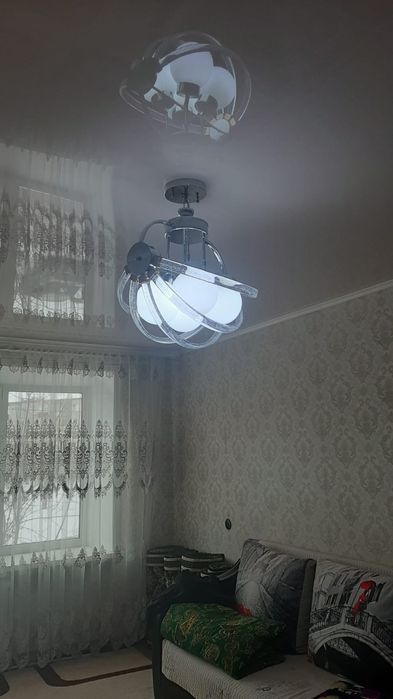 Продам люстру. Люстра Рудный. Люстры Рудный