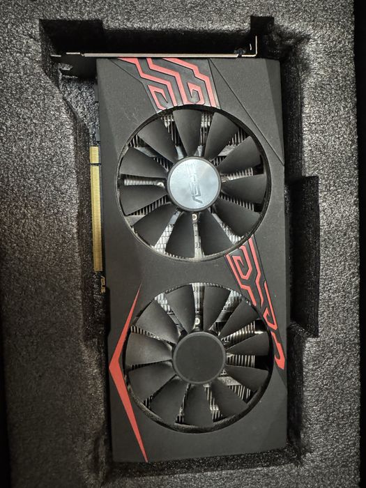 В продаже комплектующие для пк