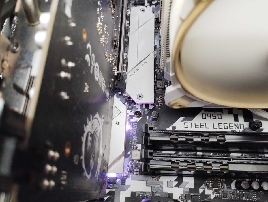 Геймърски Компютър/Ryzen5 1600/16GB RAM/SSD-256+1TB/GTX 1650 SUPER 4GB