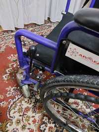 Продам  инвалидную  коляску