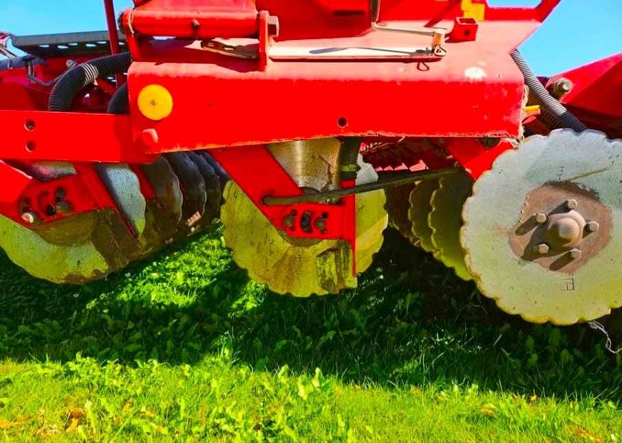 Semanatoare paioase Vaderstad Rapid 400 C cu Fertilizare an 2018 Kuhn