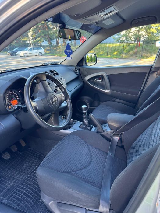 Vand Toyota rav 4
