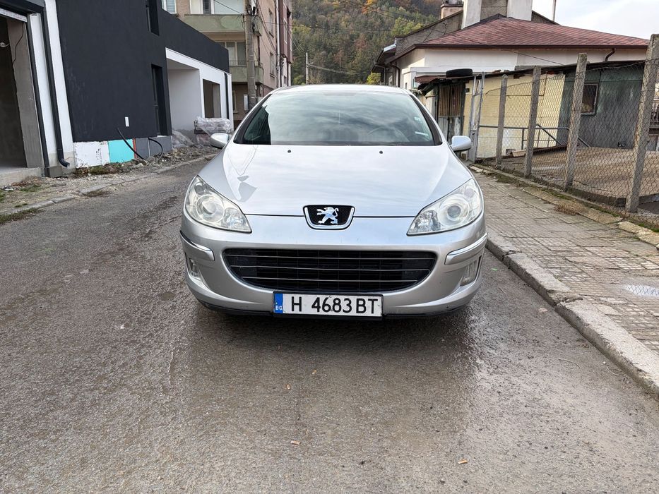 Peugeot-1.6 HDI - седан