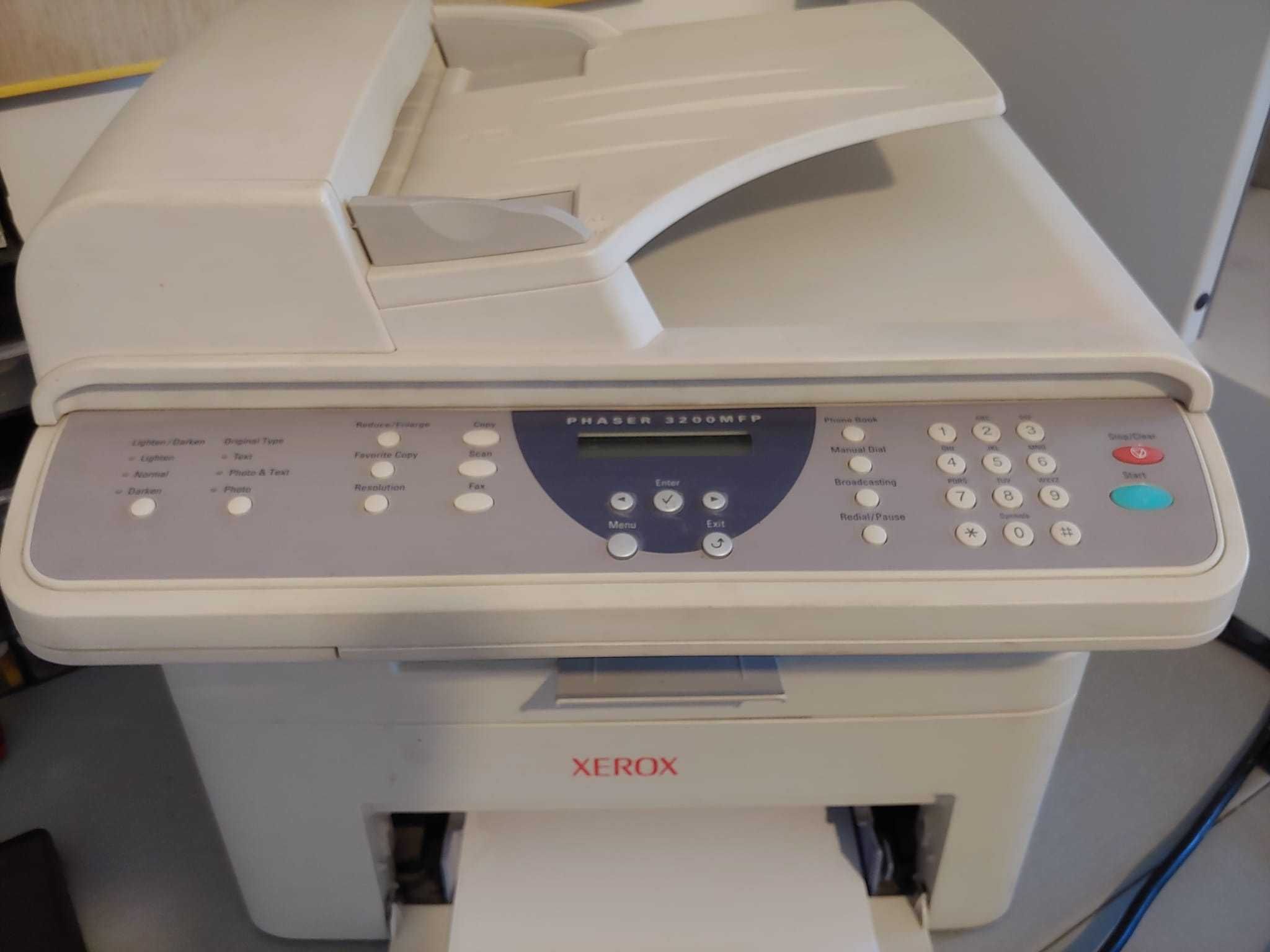 xerox phaser 3200 mfp Multifunctionala