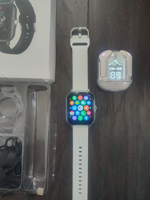 Ceas Smartwatch inteligent+setcasti