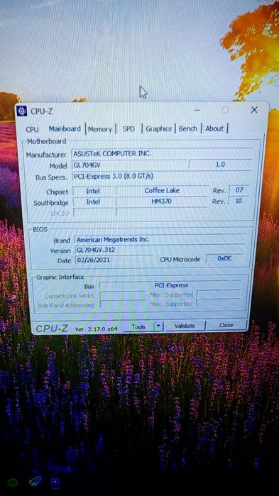 Laptop Gaming ASUS ROG GL704GV cu procesor Intel i7-8750H RTX 2060