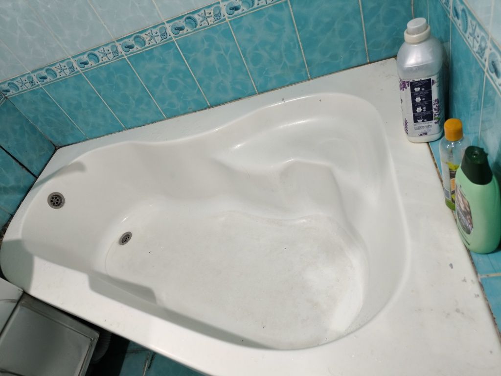Продам ванну из искусственного камня