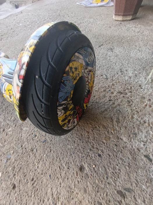 Hoverboard , roti 10.5", autonomie 15 km